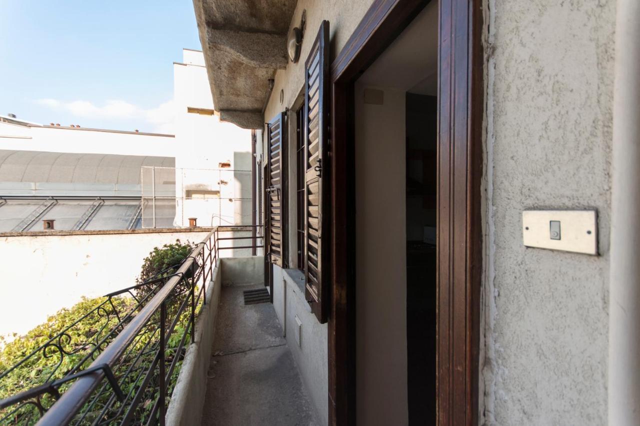 De Angeli Cozy Apartment- Youhosty Milán Exterior foto